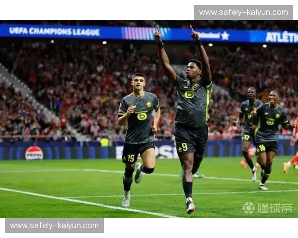 马德里双雄的欧冠巅峰：在那场关于宿命与征服的围猎中，谁赢得了永恒？